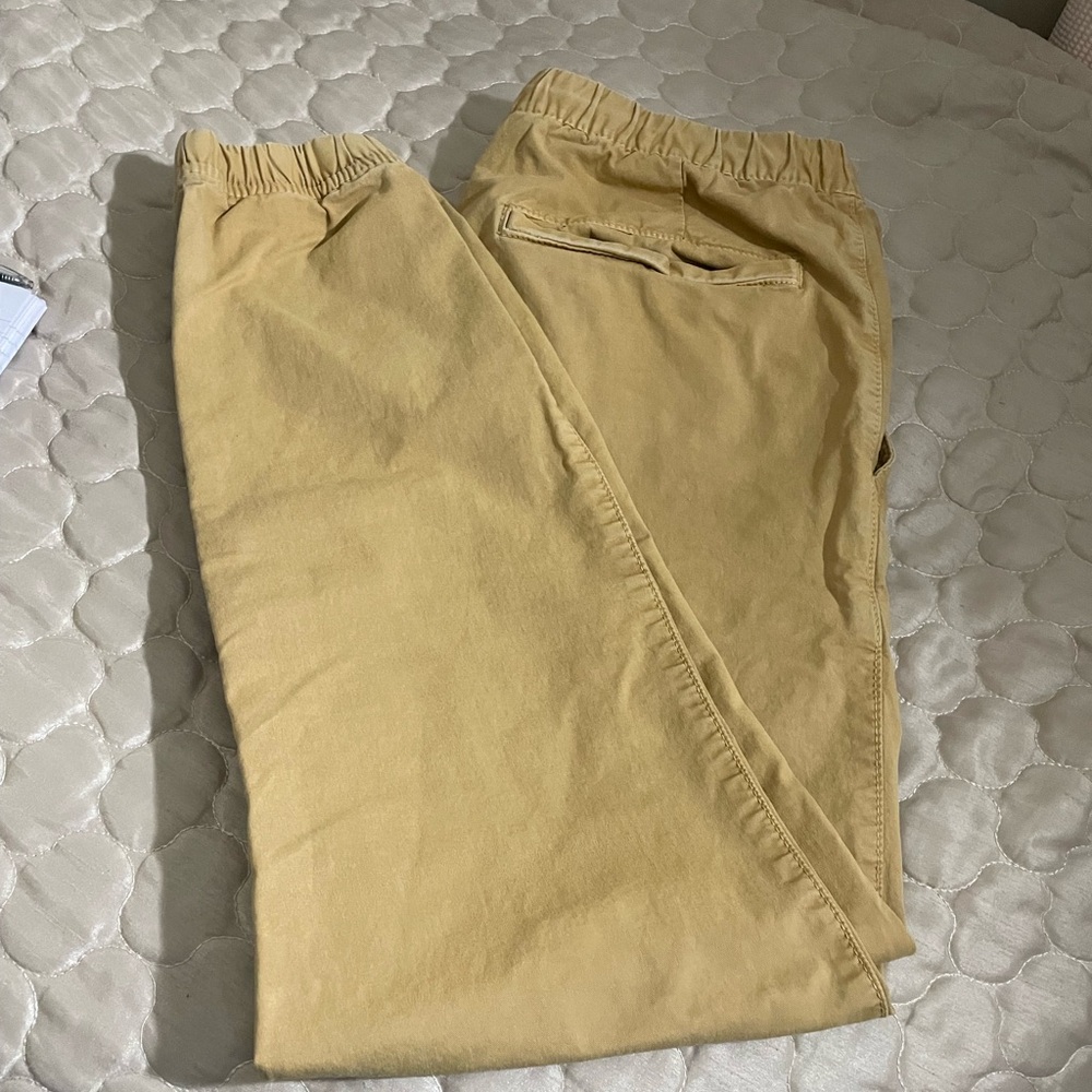 American Eagle Men's Extreme Flex Joggers - Mustard Yellow - Size Small